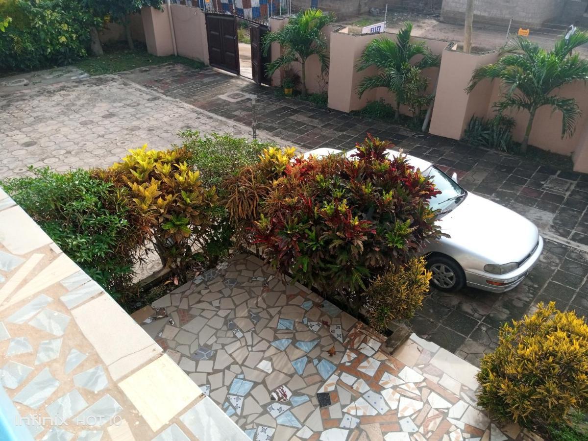 Elizz Guest House Janman Exterior foto