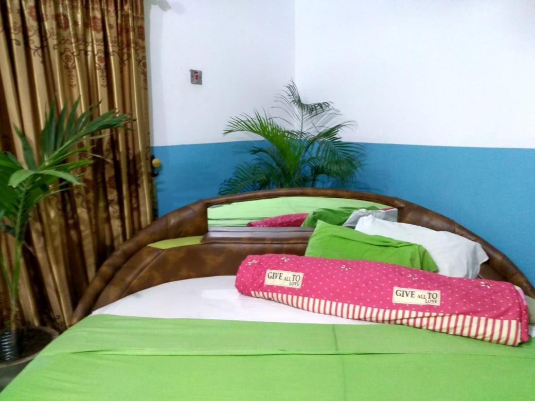 Elizz Guest House Janman Exterior foto