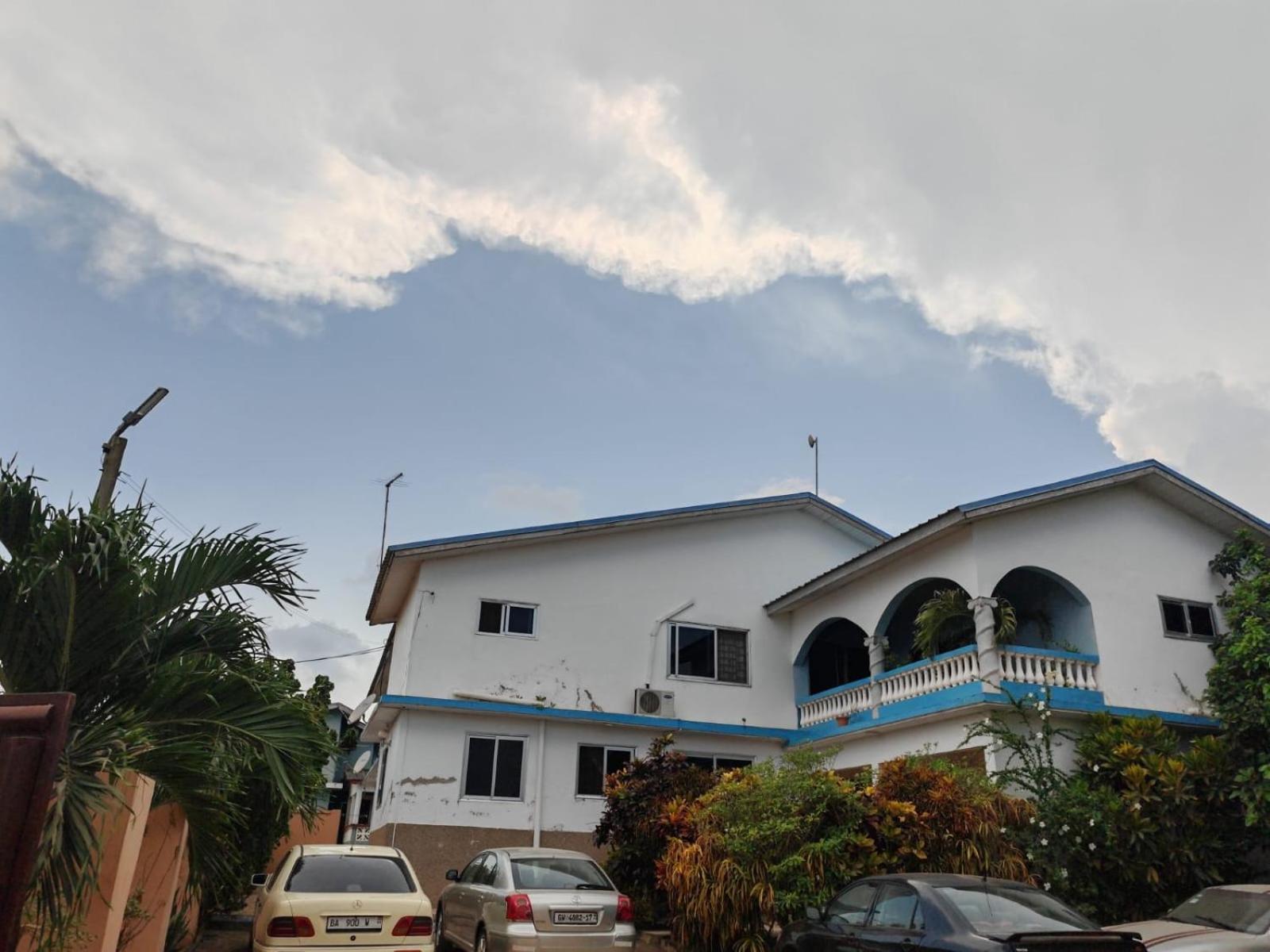 Elizz Guest House Janman Exterior foto
