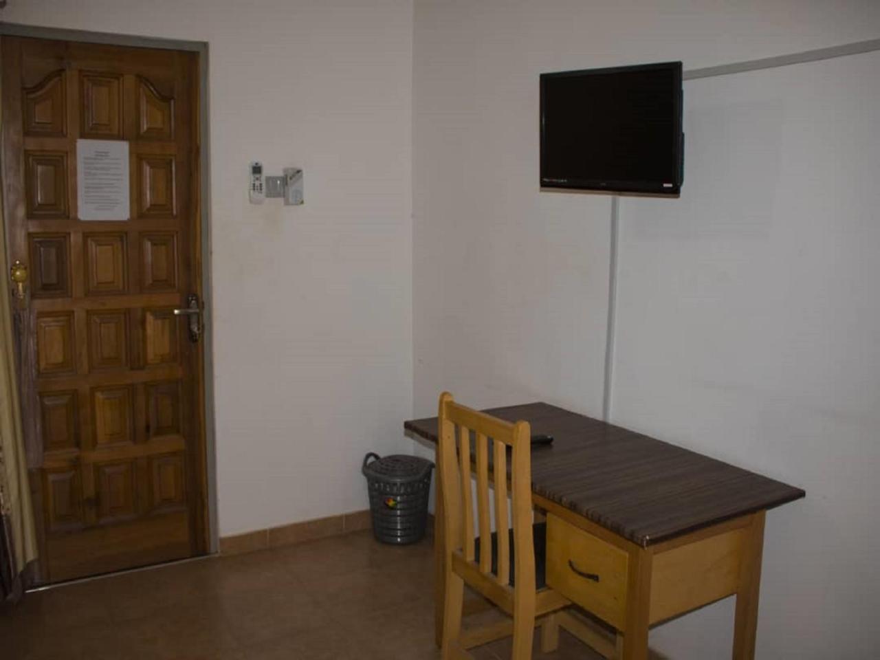 Elizz Guest House Janman Exterior foto