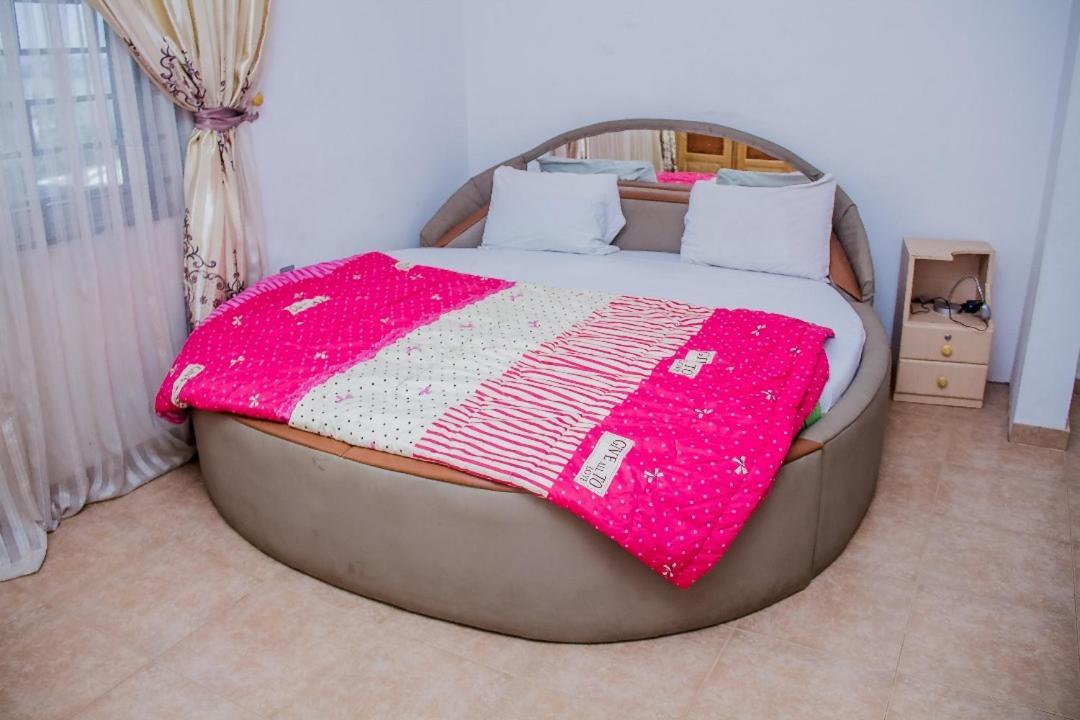 Elizz Guest House Janman Exterior foto