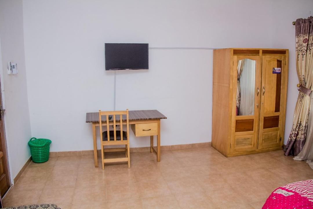 Elizz Guest House Janman Exterior foto